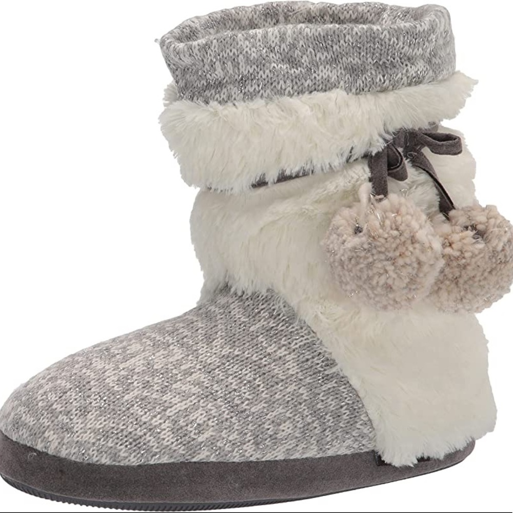 ❗️NEW❗️Muk Luks Boots - Picture 2 of 9